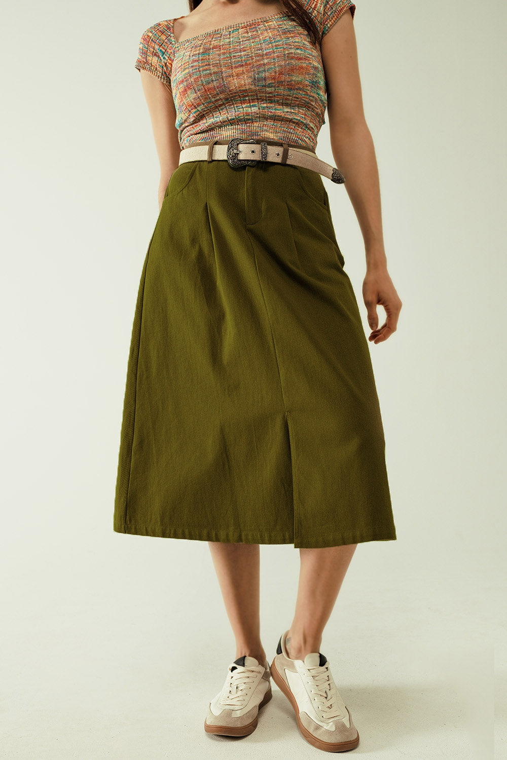 A line midi khaki skirt with pockets in khaki