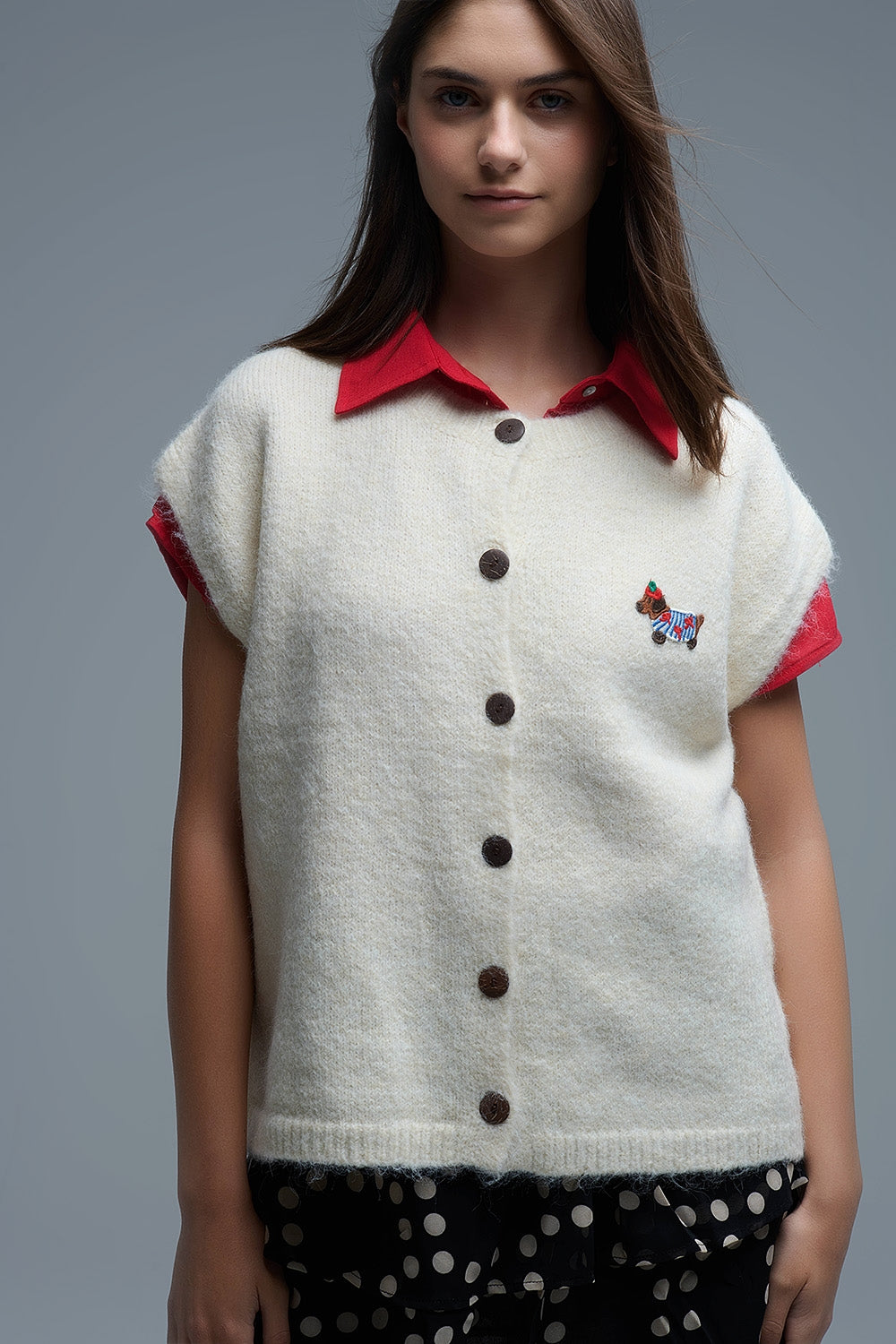 Cream relaxed knitted Vest With Embroidered cute Dog Detail