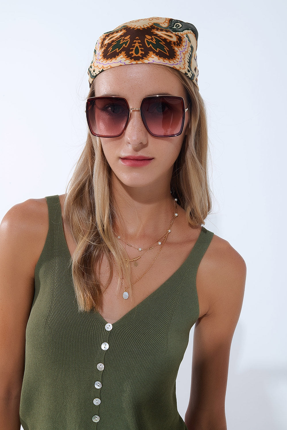 Extra grote vierkante zonnebril in bruin