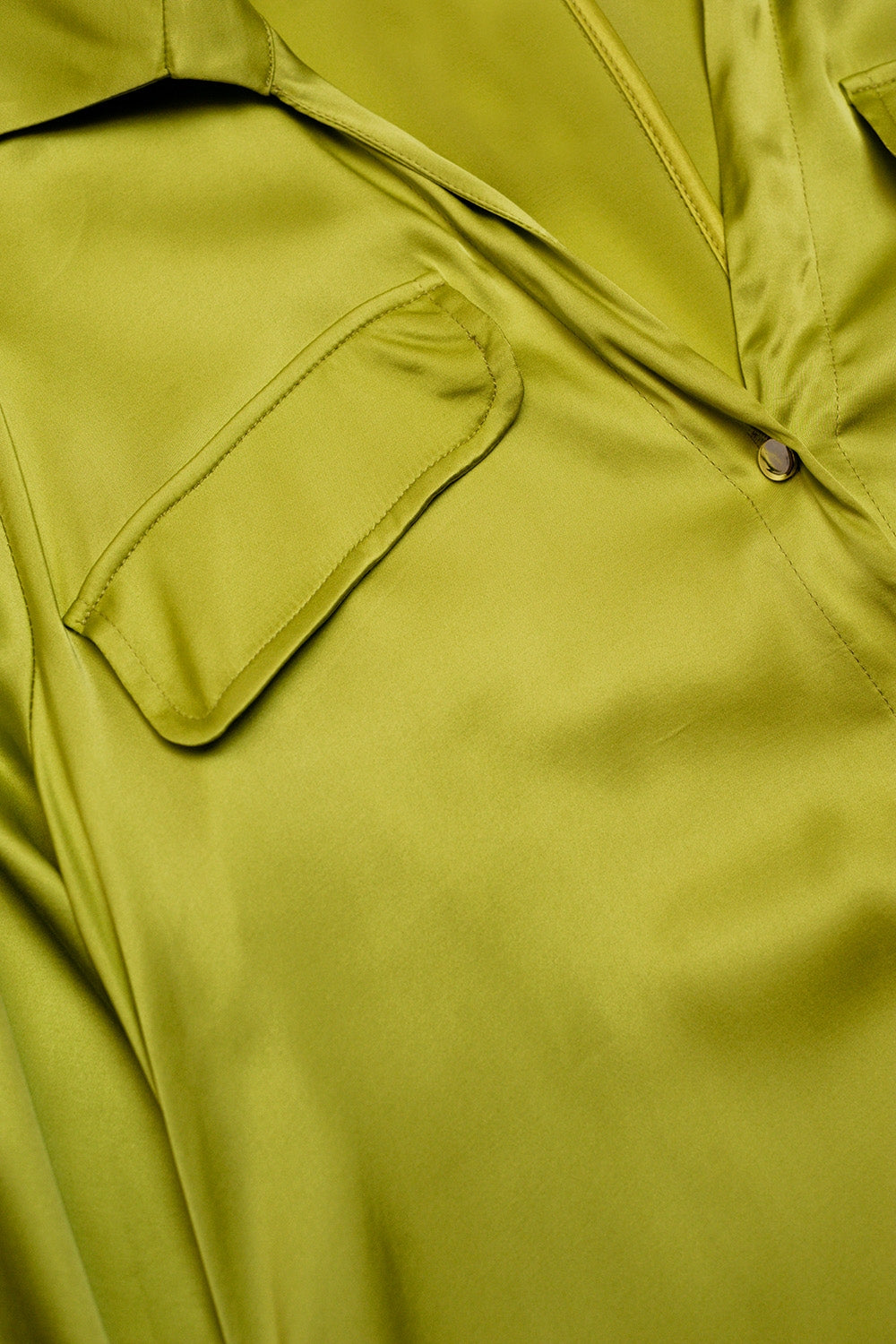 Pockets detail satin shirt dress in lime green