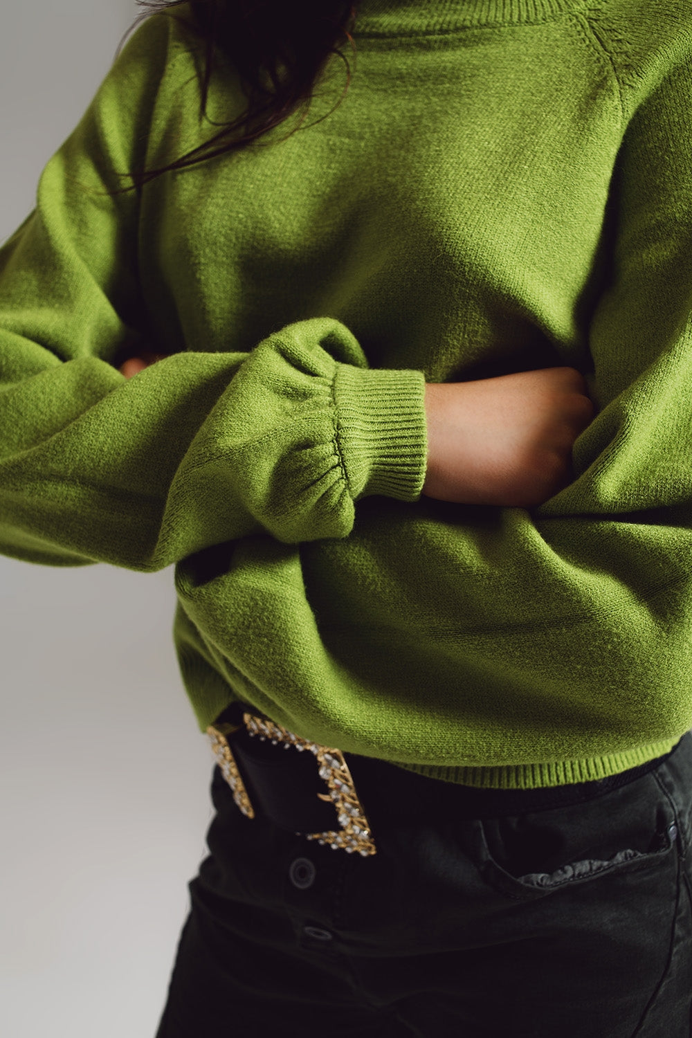 relaxed style green jumper with balloon sleeves