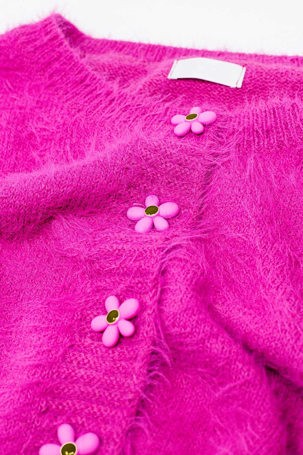 Cardigan curto e fofo rosa com botões de flores