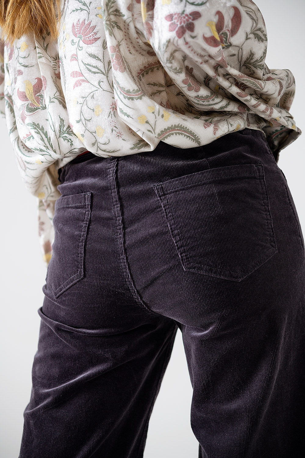 Straight Leg Corduroy Jeans in black with pockets