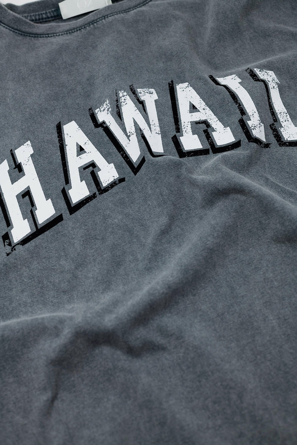 T-shirt Havaiana com Efeito Lavado Cinza
