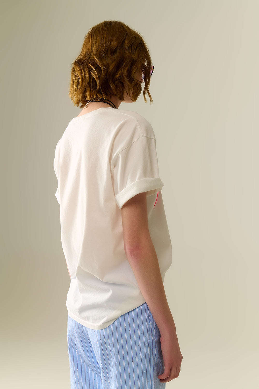 White Paris Relaxed T-shirt with Pink Letters