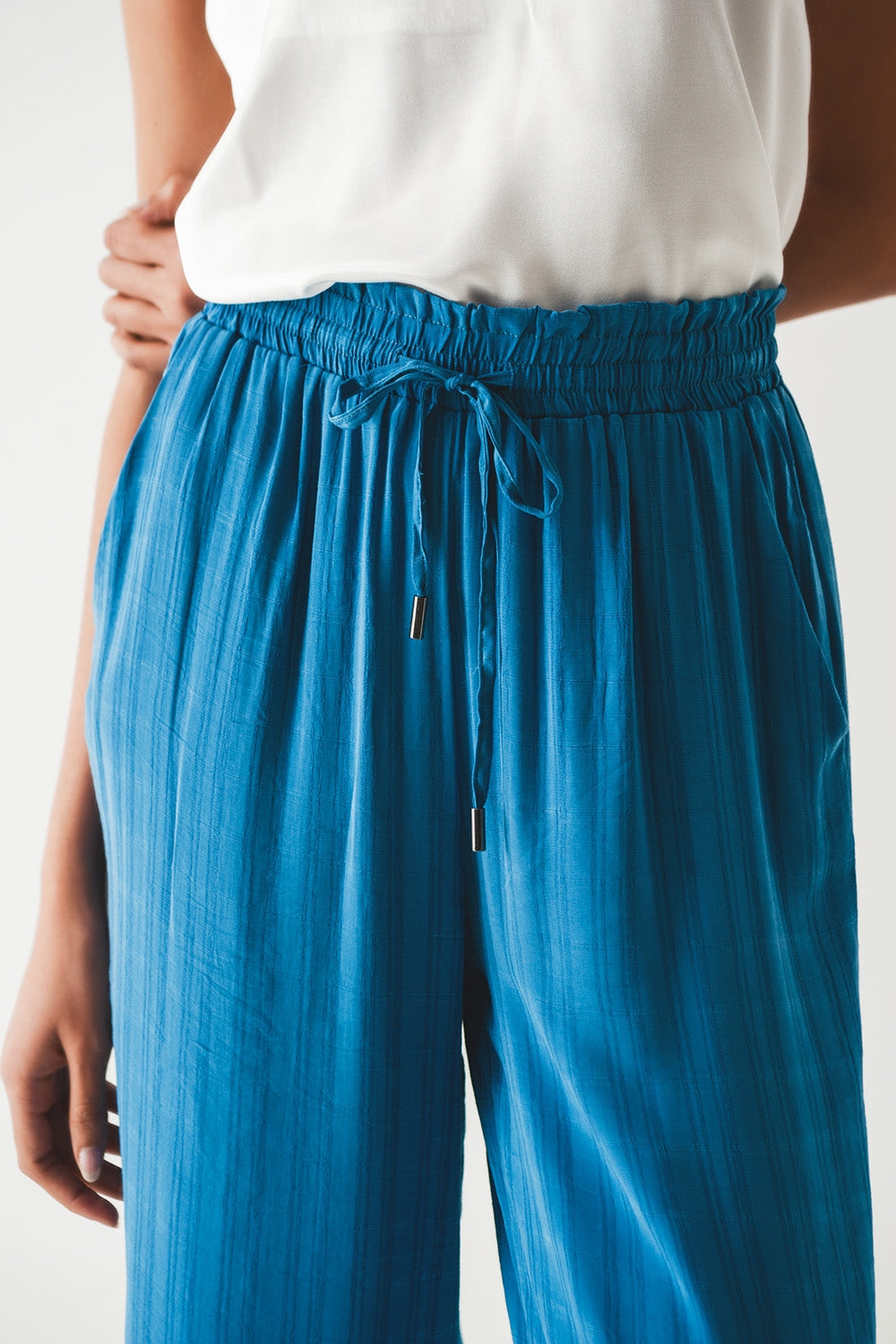 wide leg drawstring pants in blue