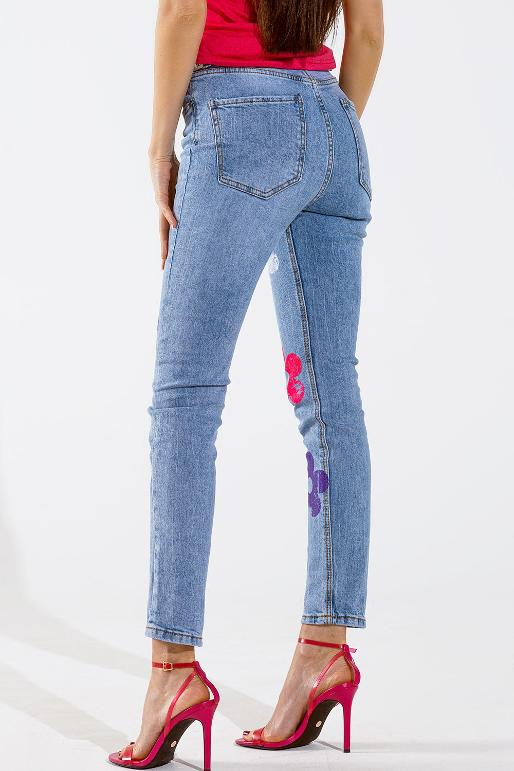 Calça de ganga Skinny 5 Bolsos com Detalhe de Flor