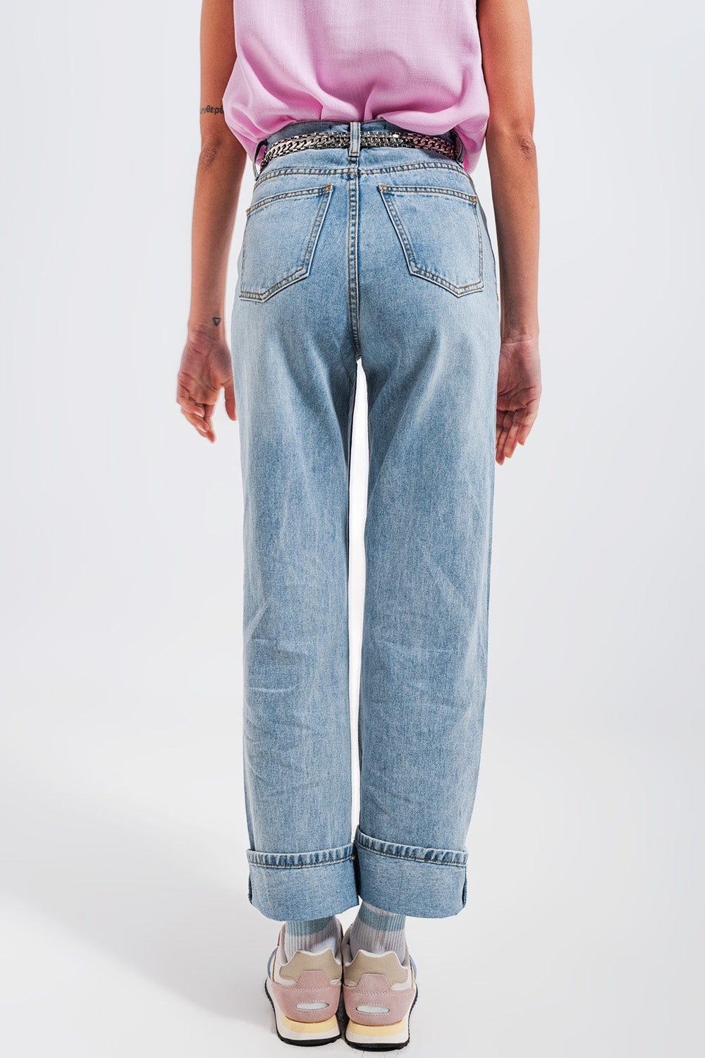 Jeans dos anos 90 com estampado de corações