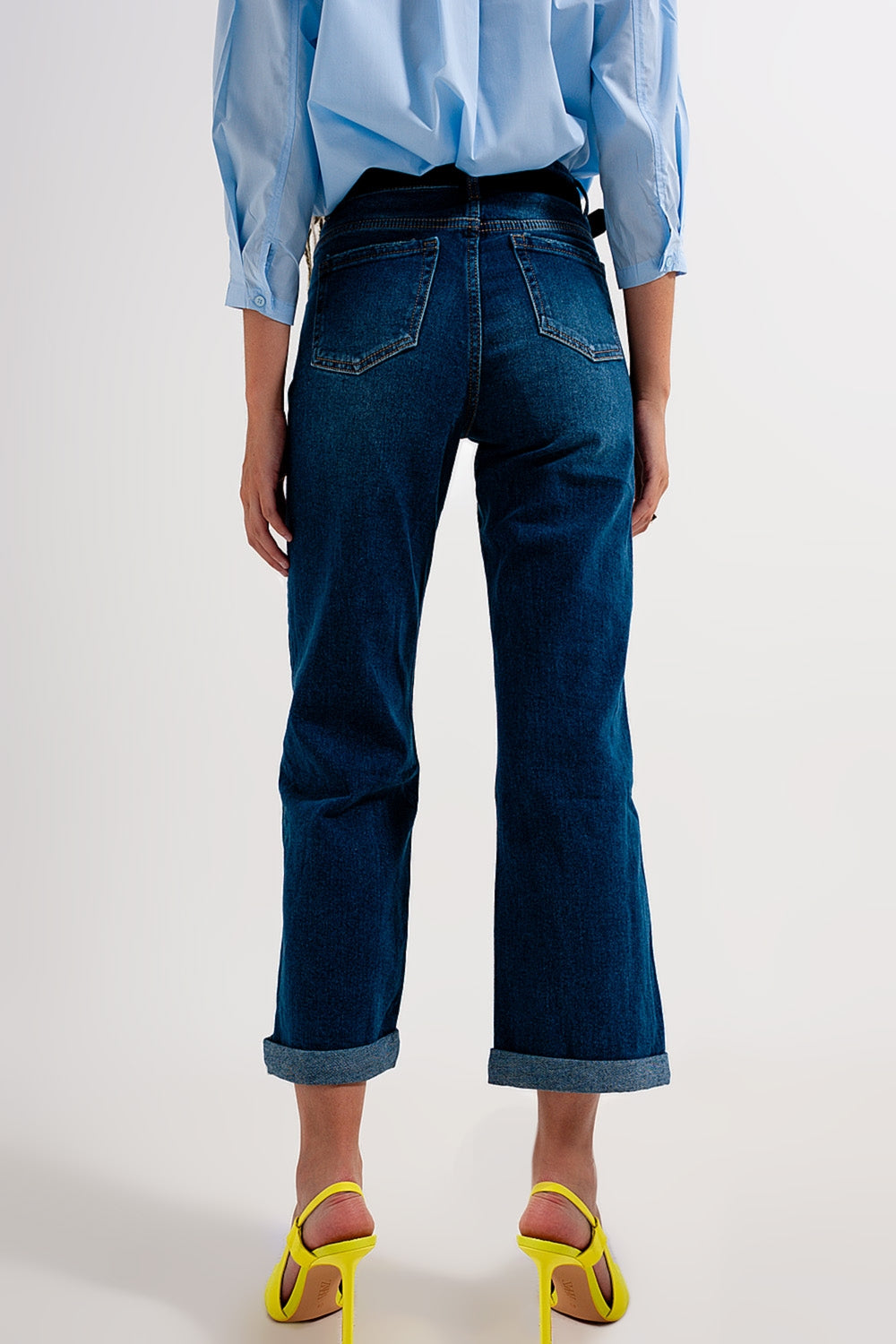 Calça de ganga reta dos anos 90, lavagem média azul