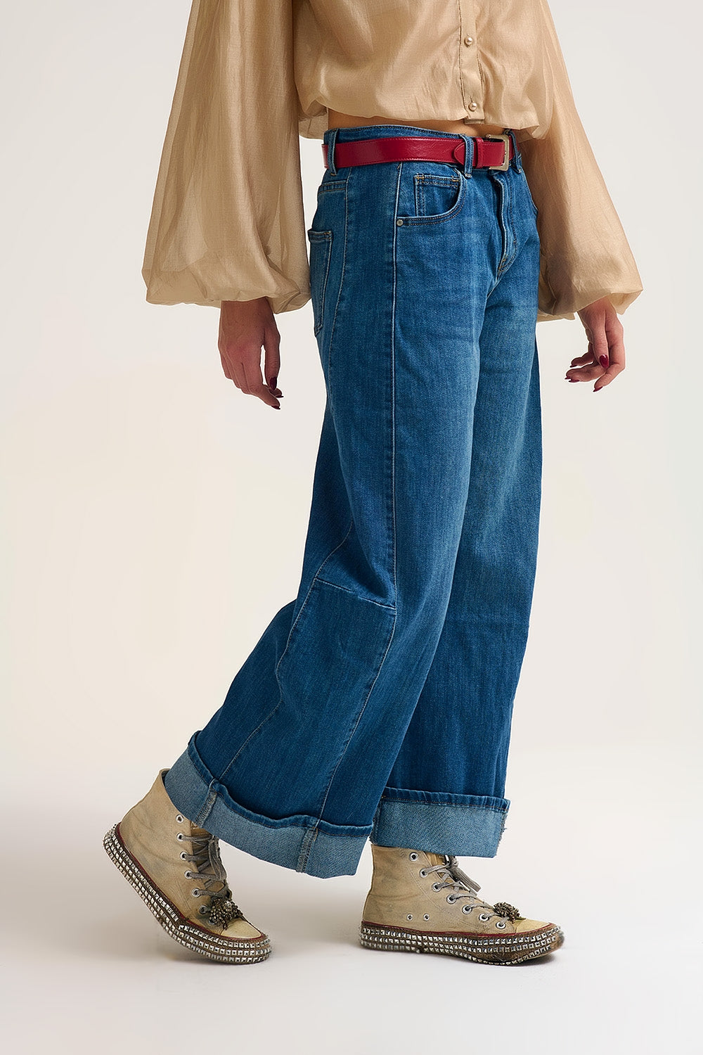 Barrel Style Denim Jeans in Medium Wash with Cuffed Hem