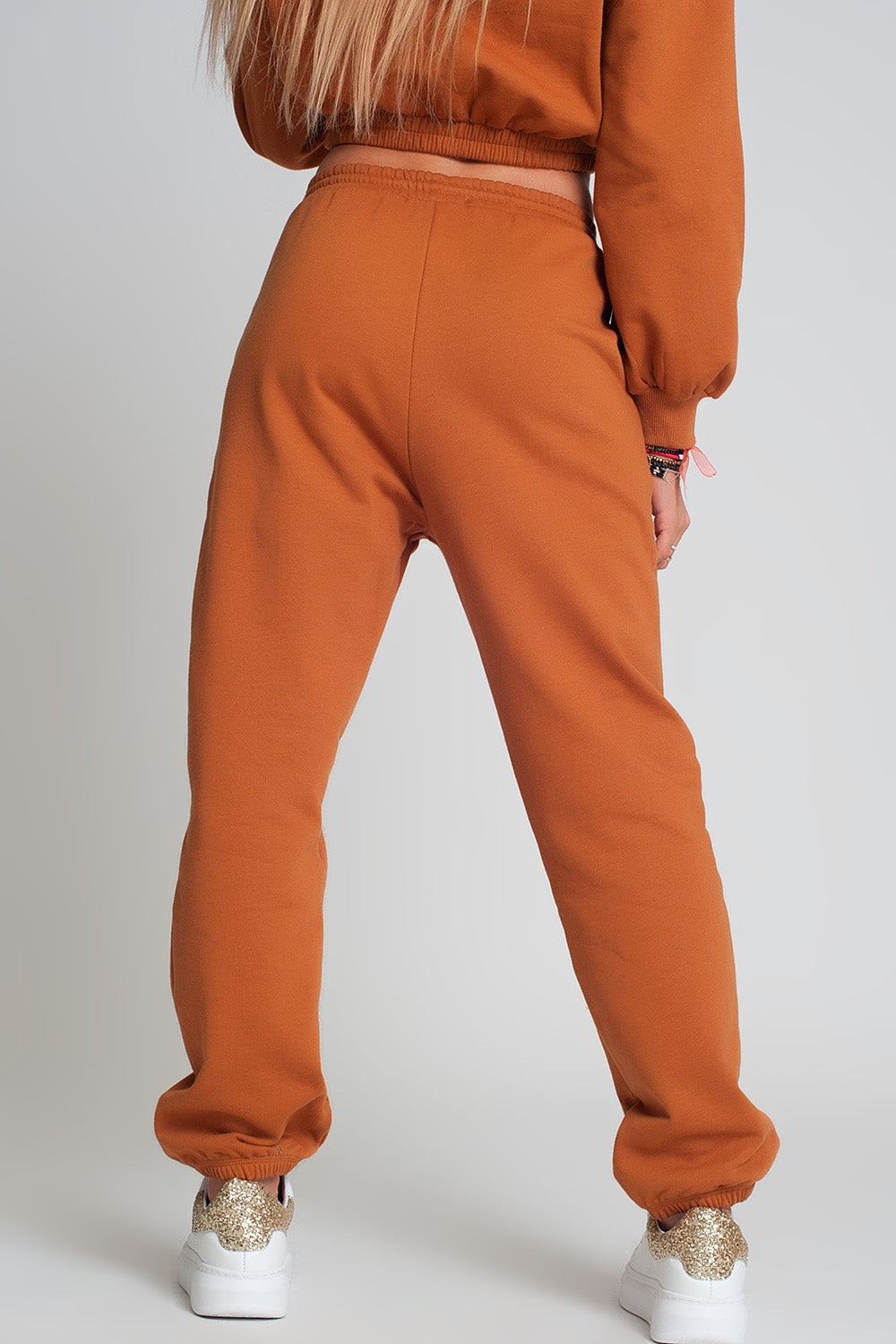 Basic sweatpants with tie waist in cotton in camel