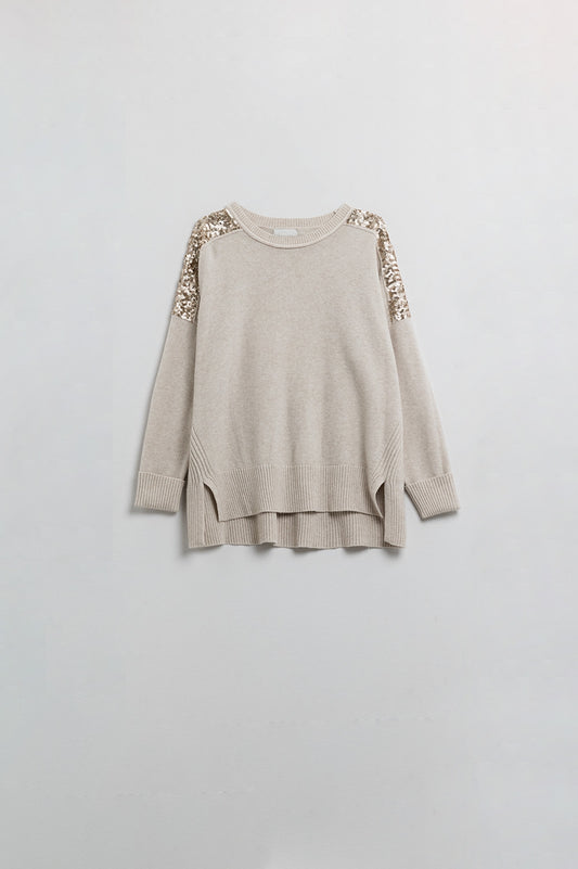 Q2 Beige Long Sleeves Sweater With Sequins on The Shoulders