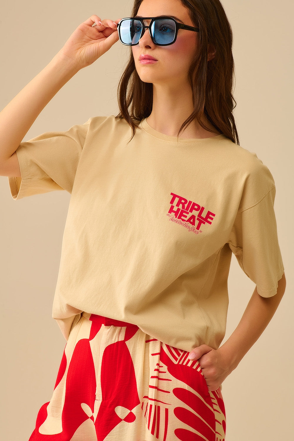 Q2 Beige relaxed fit Short Sleeve TRIPLE HEAT T-shirt