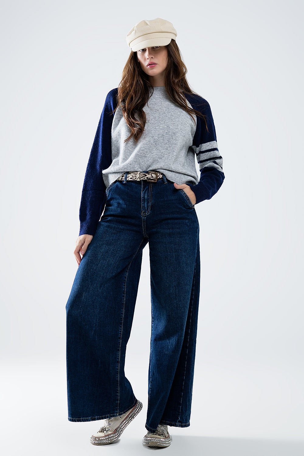 Tweekleurige raglanmouwen trui in marineblauw en grijs