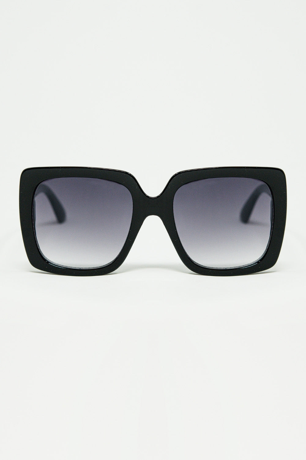 Q2 black Oversized square sunglasses with golden metallic detail