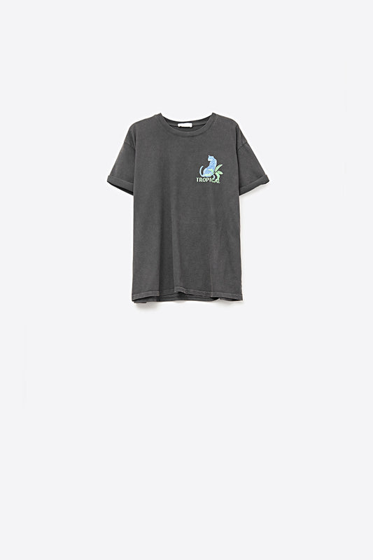 Q2 Black t-shirt made in Italy with tropical graphic print