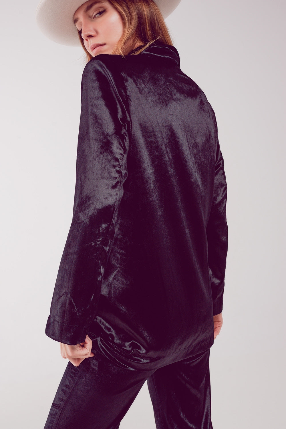 Blazer oversized em veludo preto