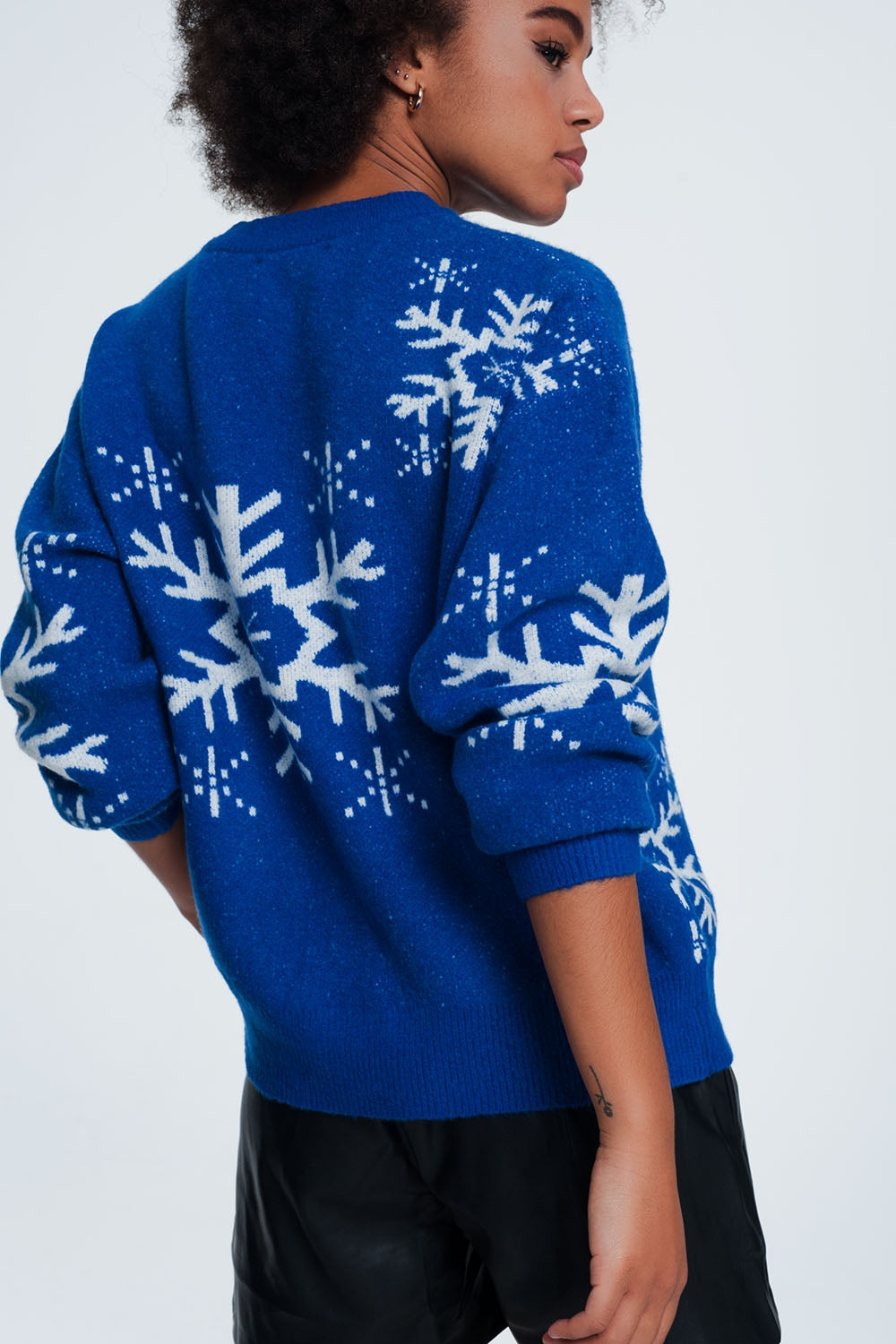 Camisola azul floco de neve
