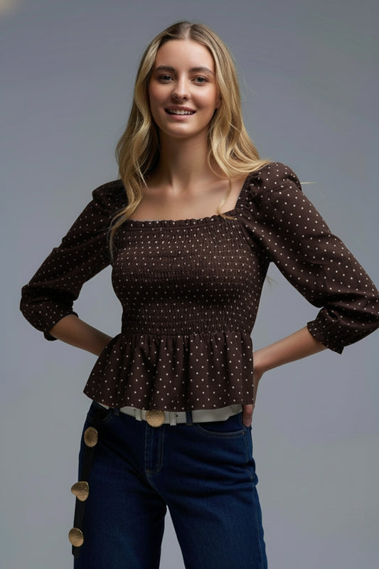 Q2 Chic Brown Polka-Dot Cropped Top fitted at the waist