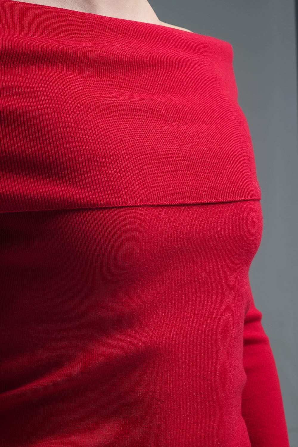 Chic Off-Shoulder Red Knit Top