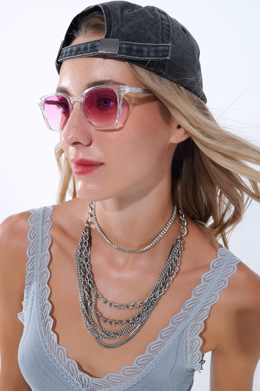 Heldere zonnebril met roze gradiëntlenzen