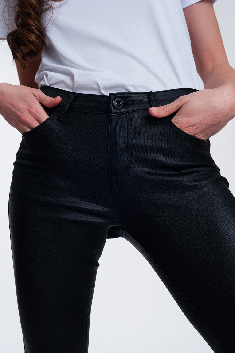 Gecoate broek in het zwart