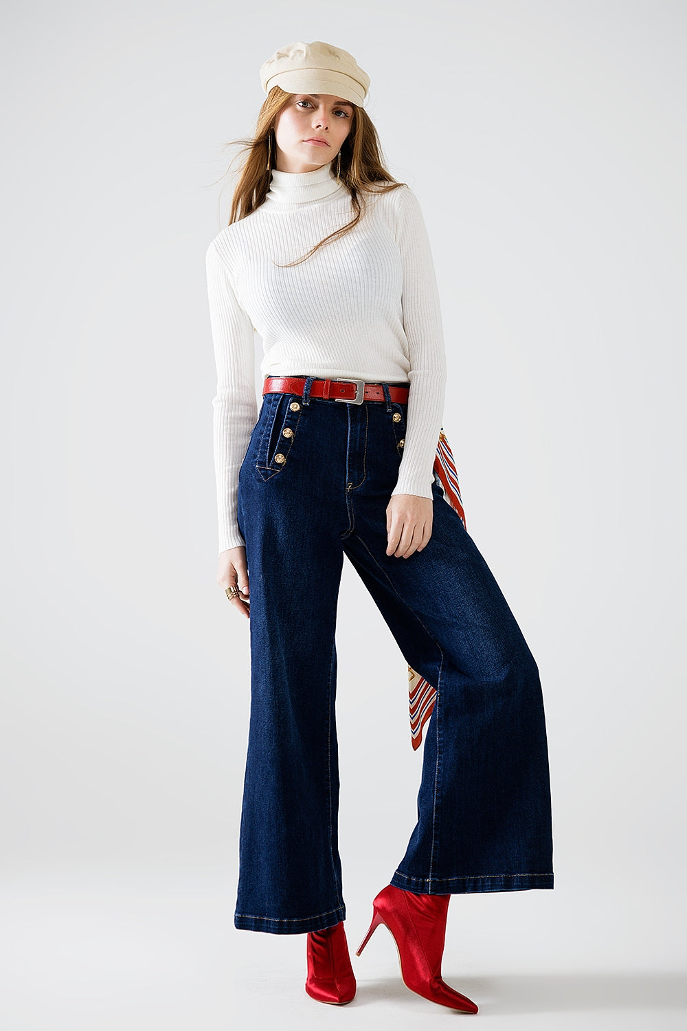 Crèmekleurige basic geribbelde trui met hoge hals