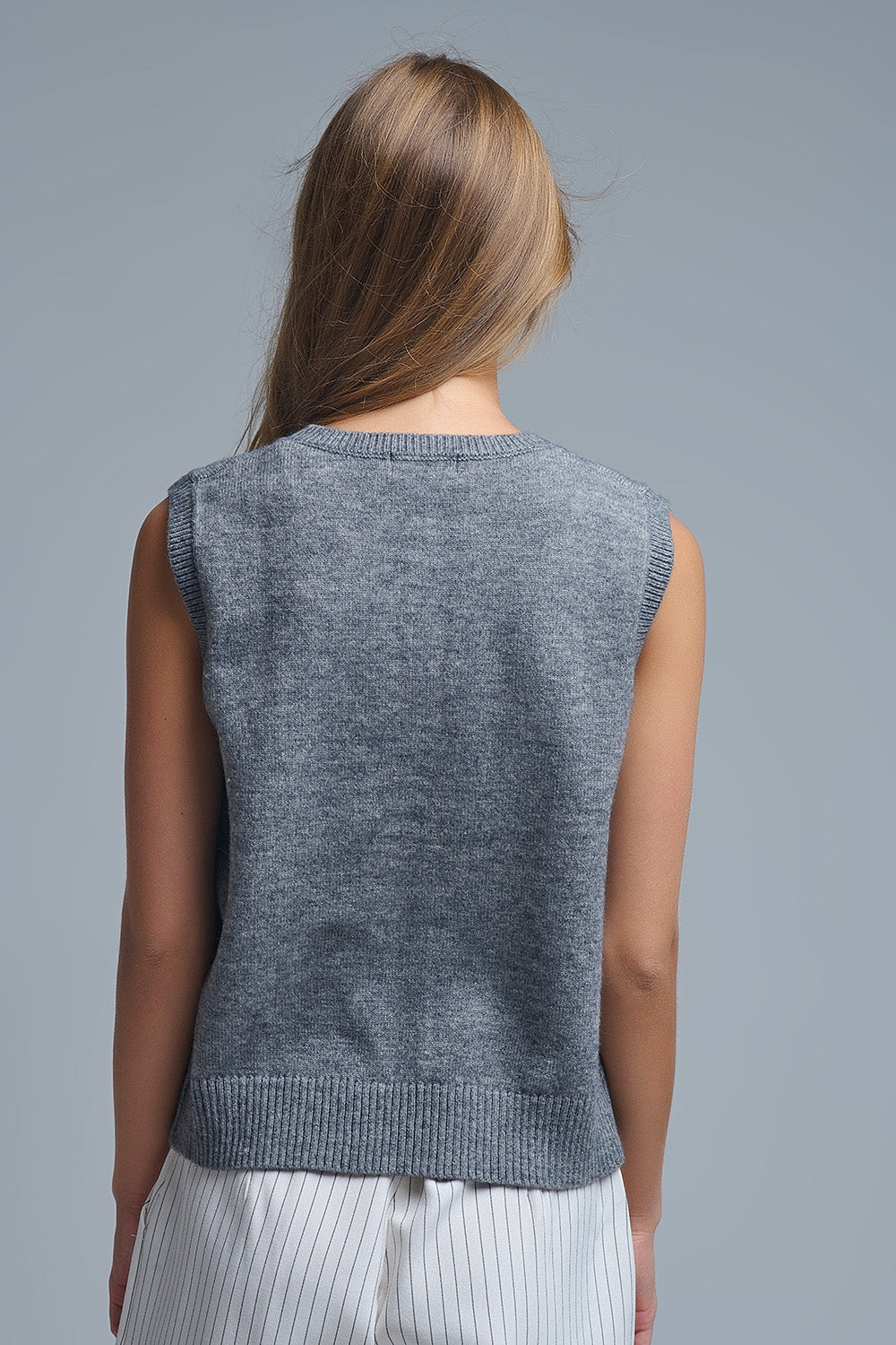 Crew Neck Metallic Button knitted Vest In Grey