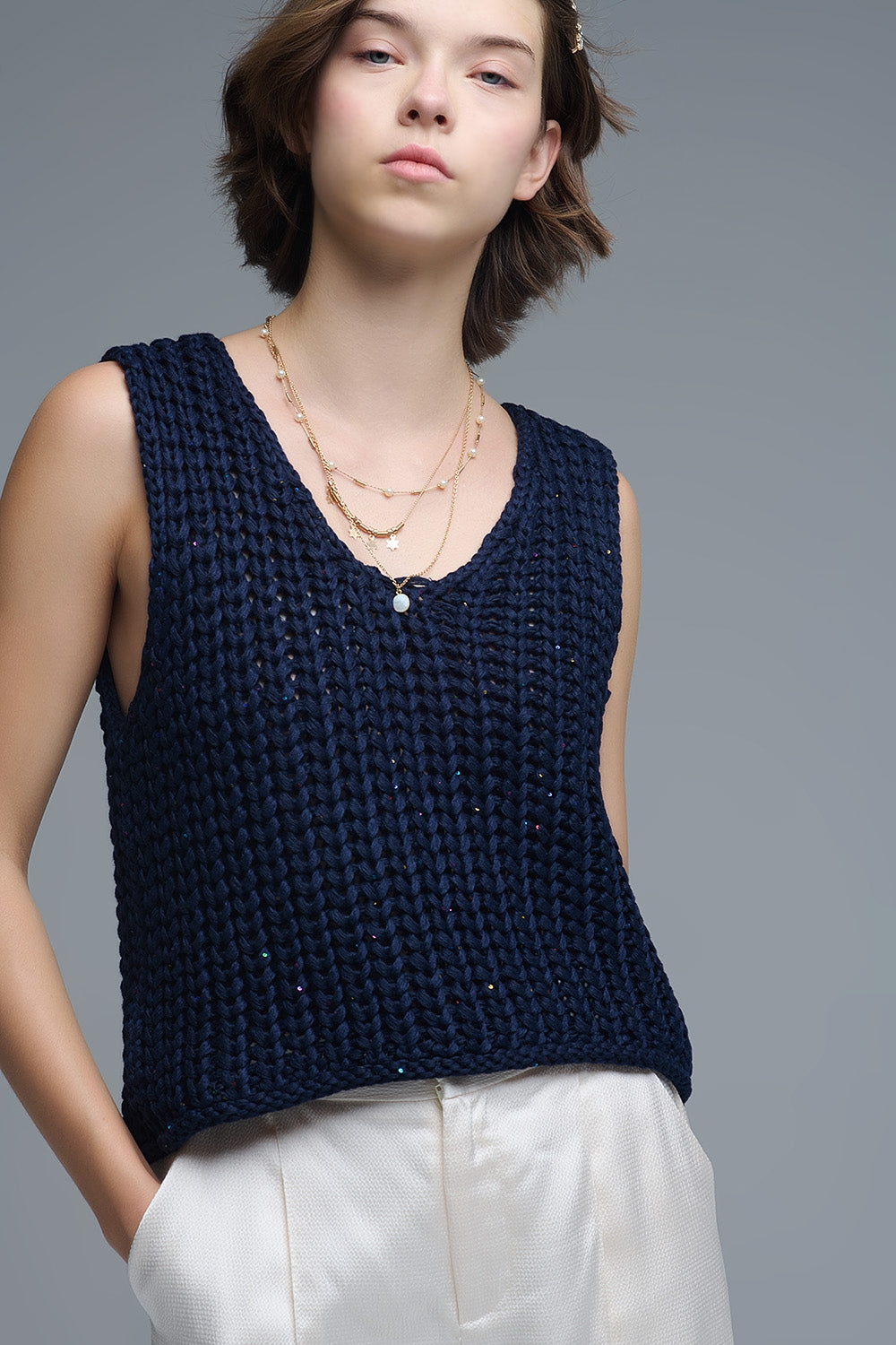 Q2 Crochet Cropped Vest in Navy With sequins Thread
