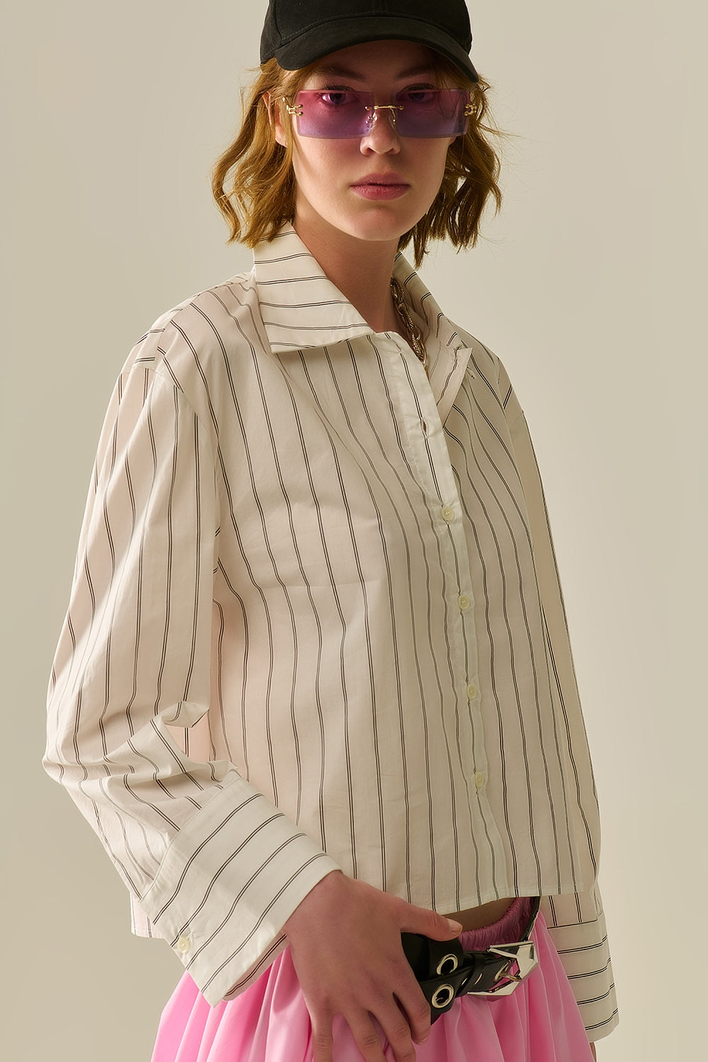 camisa popeline listrada branca cortada