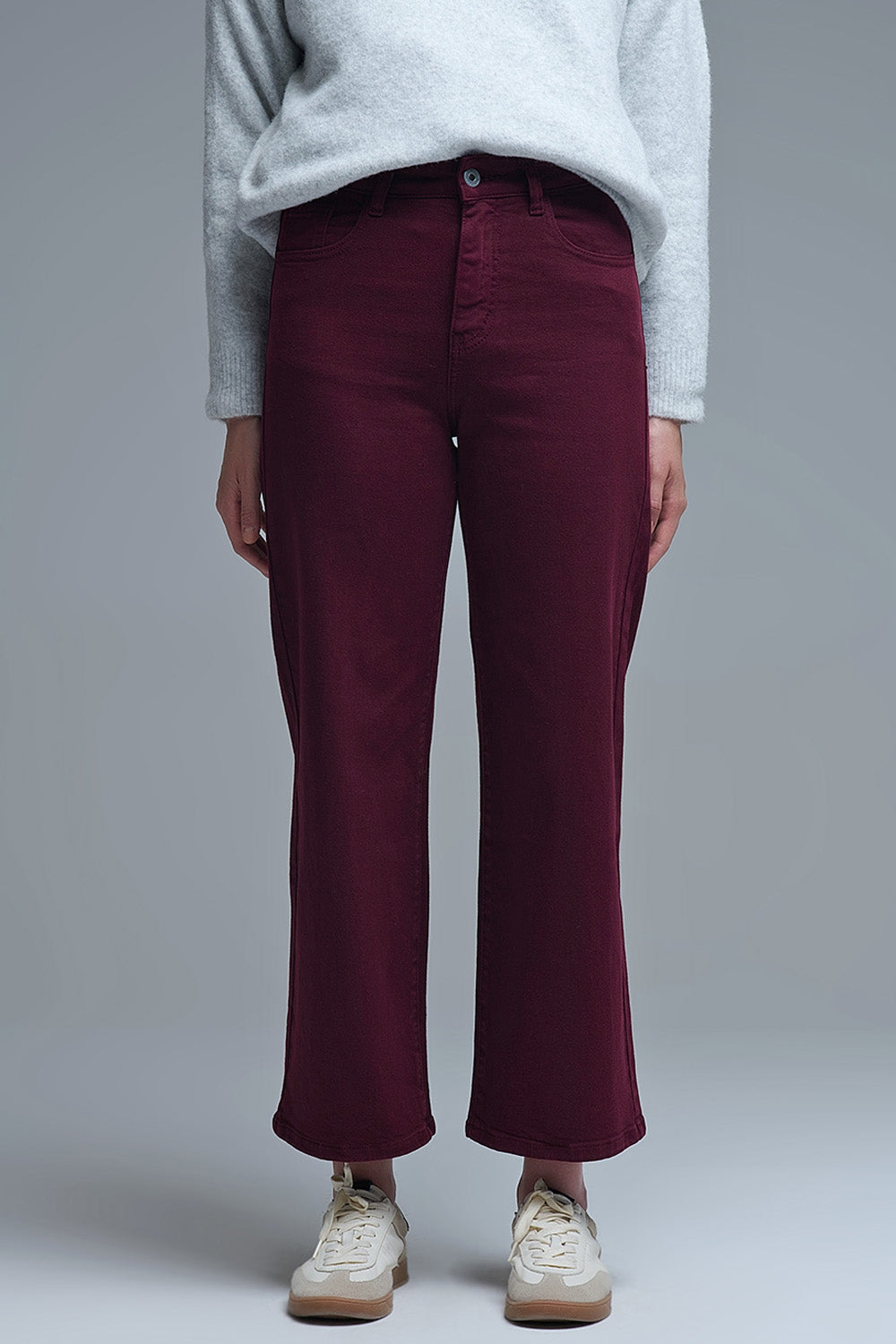 Q2 Cropped wide leg jeans in burgundy