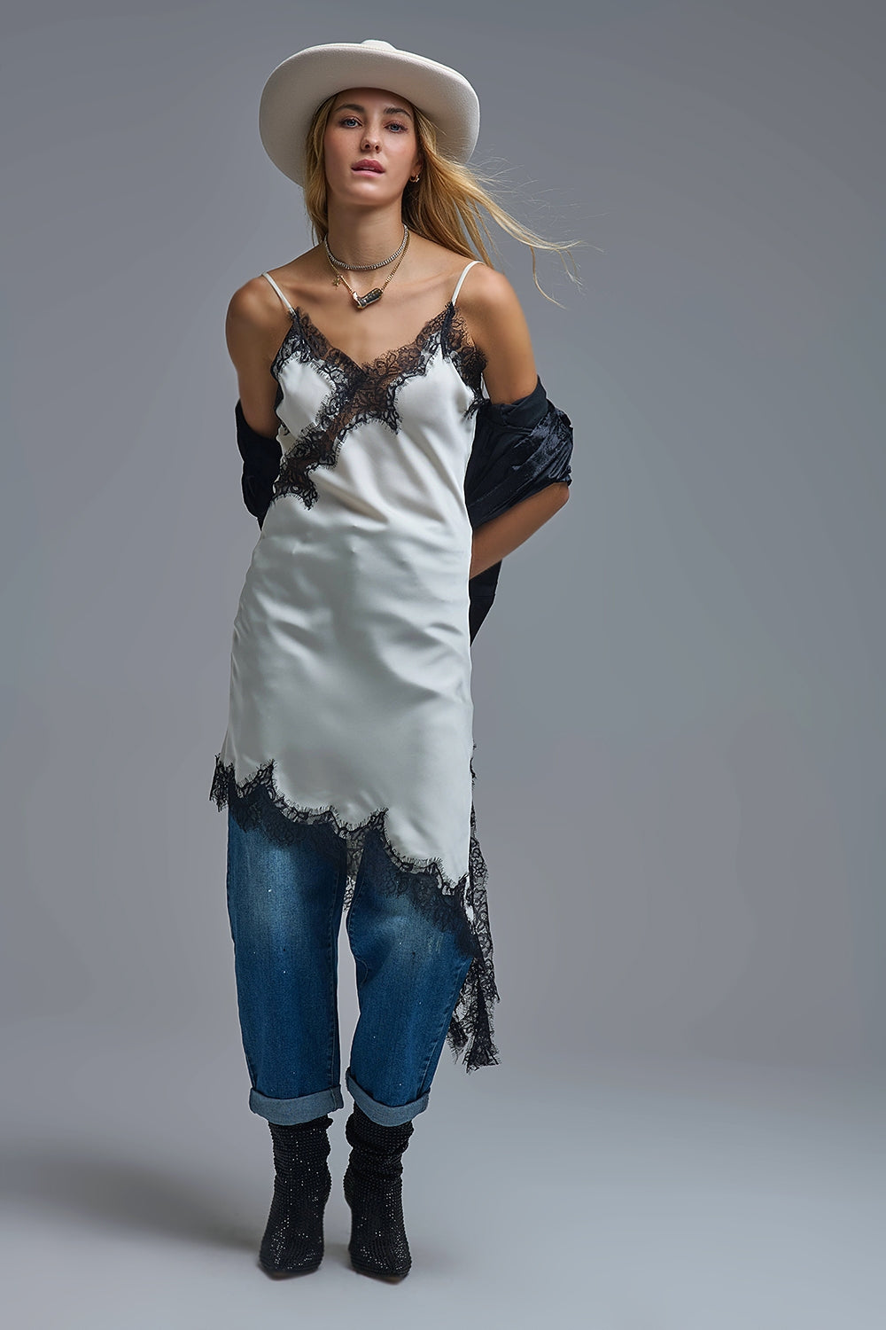 Q2 Elegant Asymmetrical White Satin Lace Dress