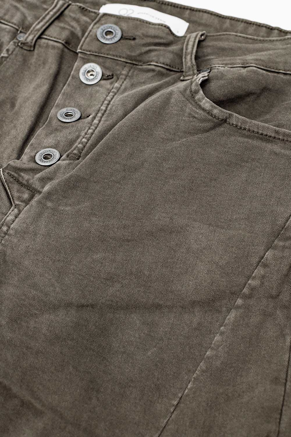 Calças de ganga skinny cinzentas com botões aparentes