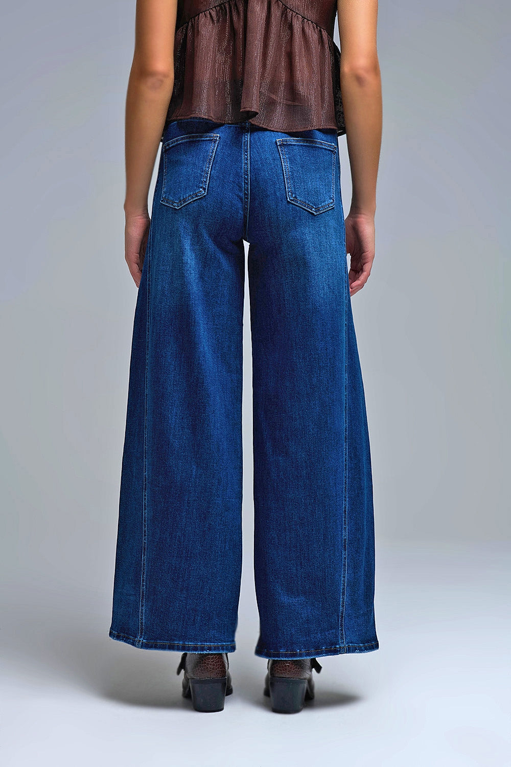 Extra Wide Leg Jeans In Mid Wash with side pockets