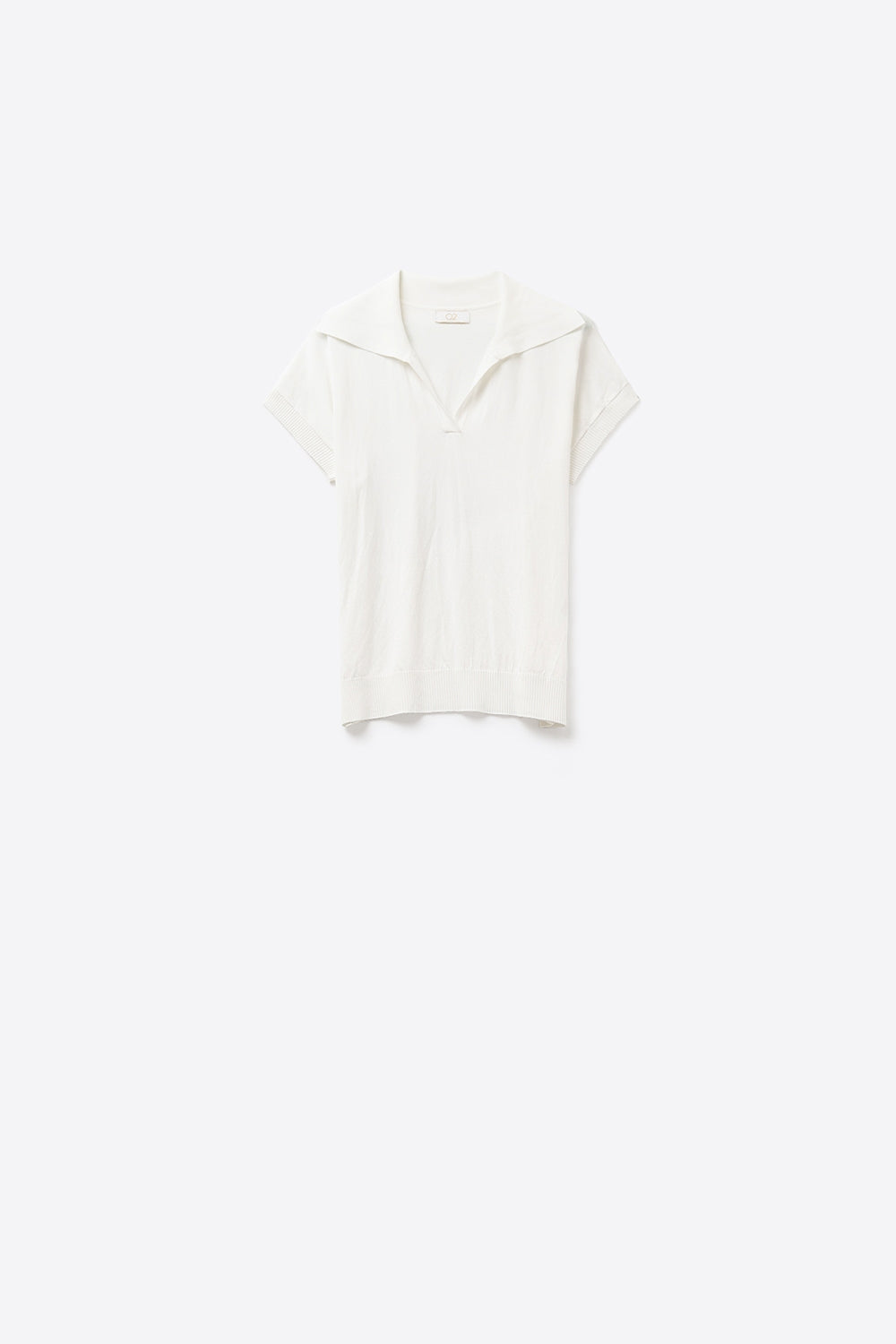 Q2 Fine Knit Polo-Style Short Sleeve Top in White