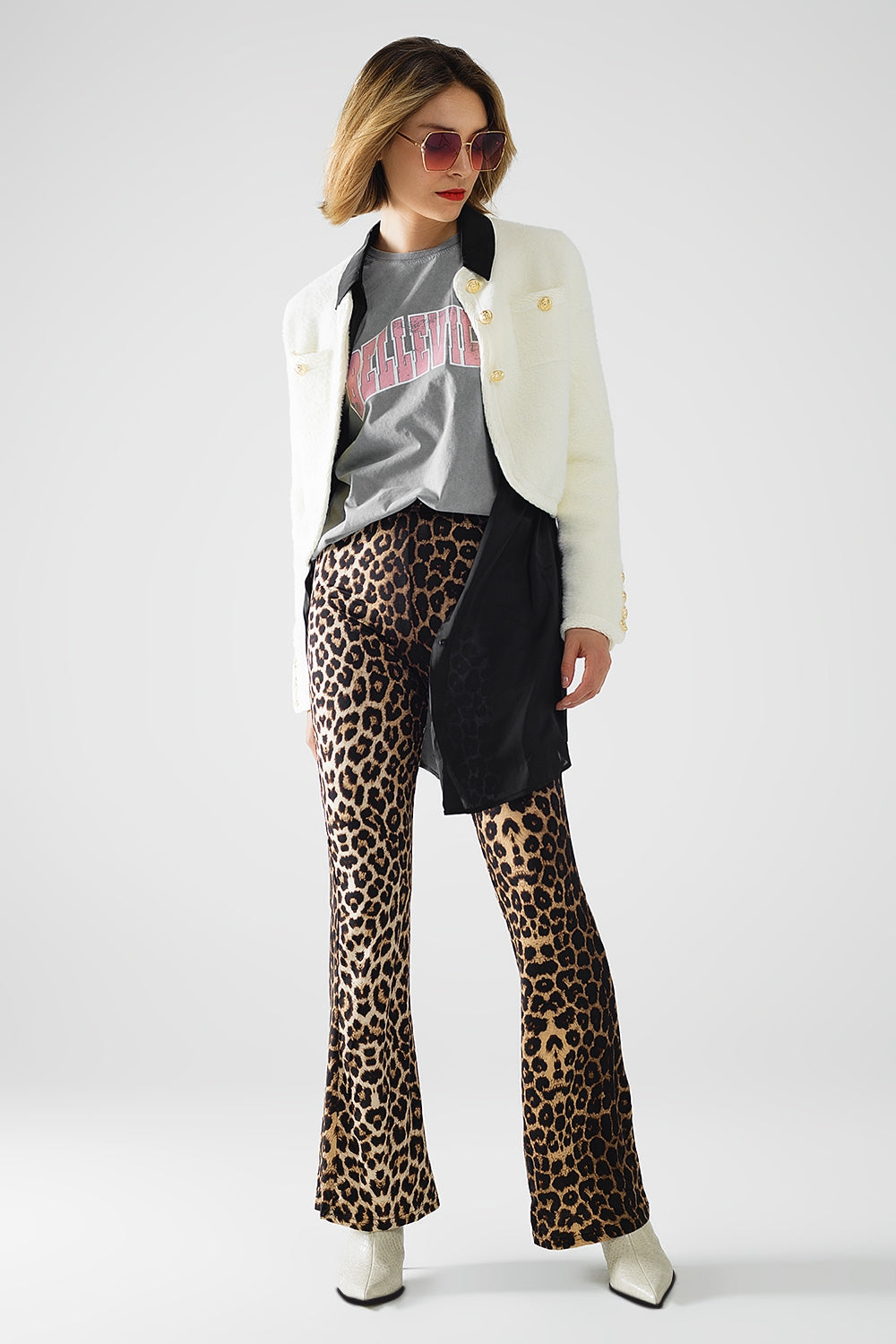 Leggings flare em spandex com estampado de leopardo