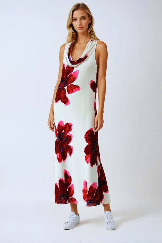 Q2 Flowy sleeveless Red maxi dress with floral print