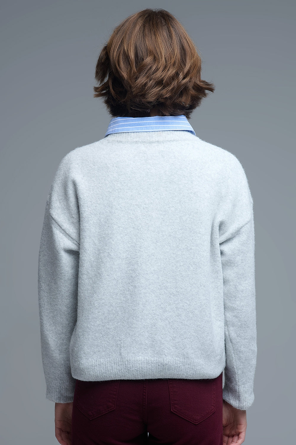 Grey Round Neck Sweater With Embroidered Nice