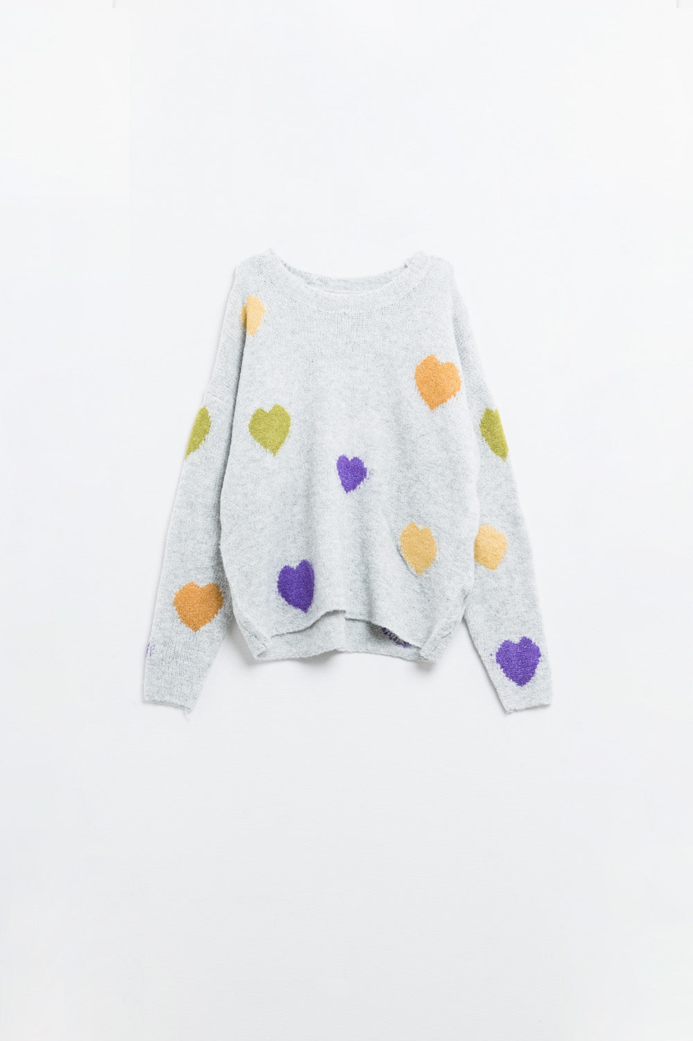 Grey sweater with boat neck and heart print