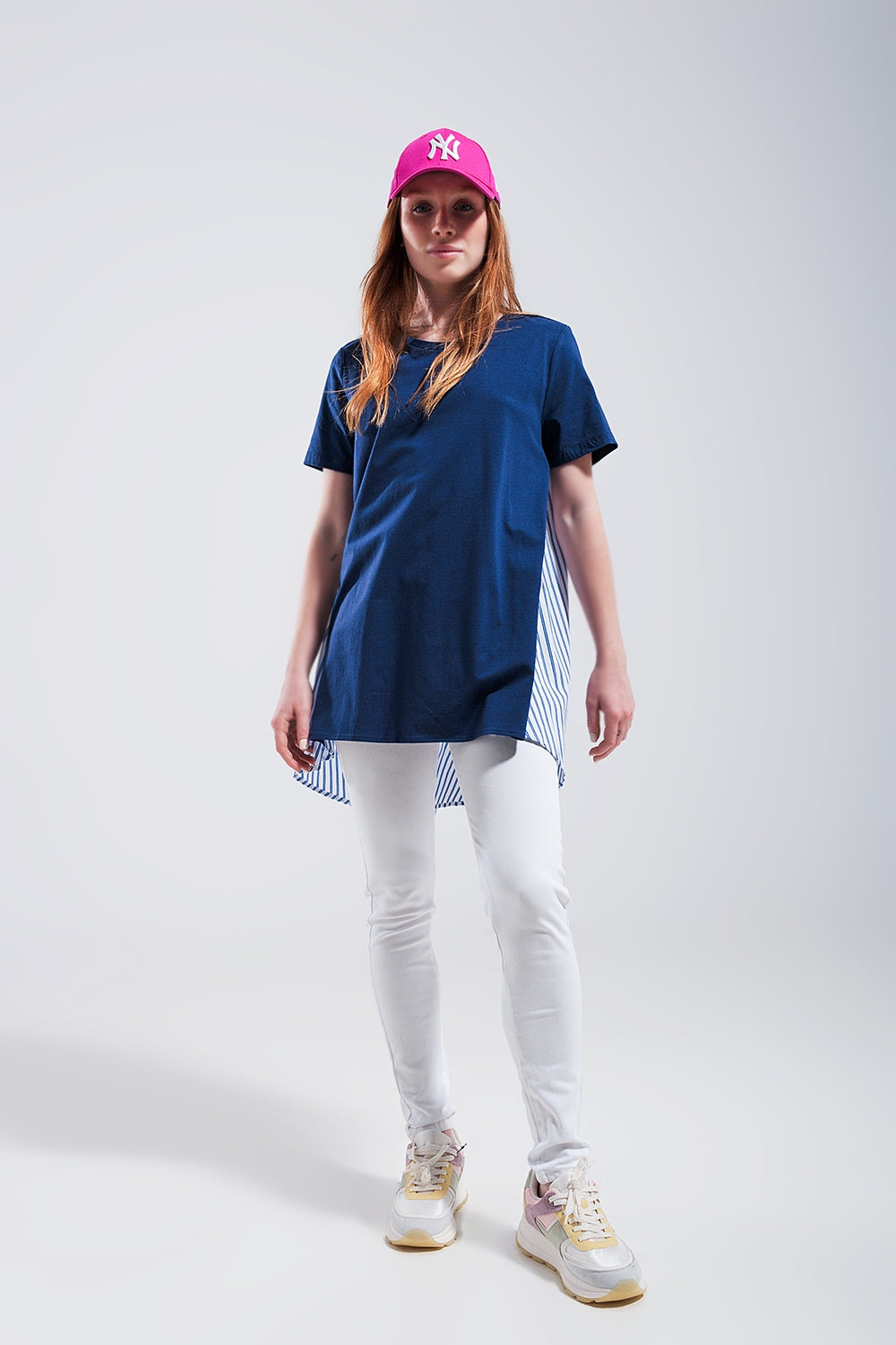 T-shirt meio a meio azul