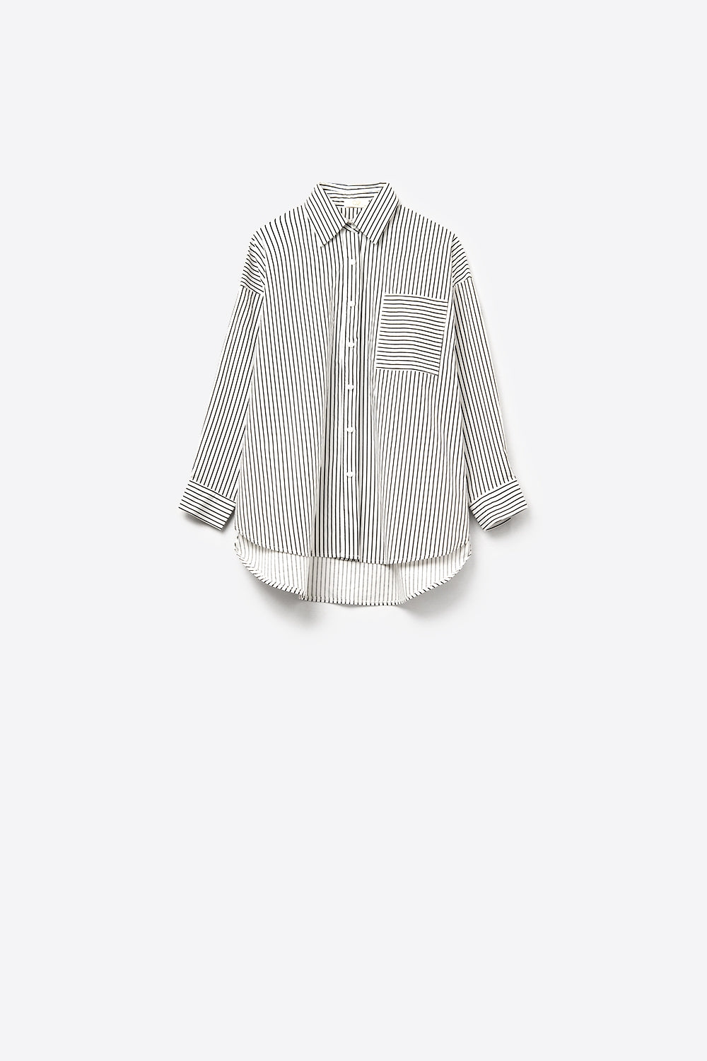 Q2 High-Low Oversized Striped Shirt With Chest Pocket in Black and White