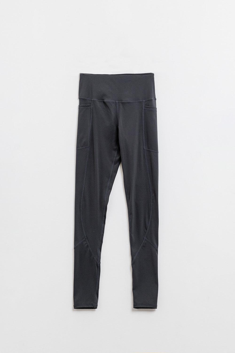 Q2 High Waist Full Length Leggings with Side Pockets in Black