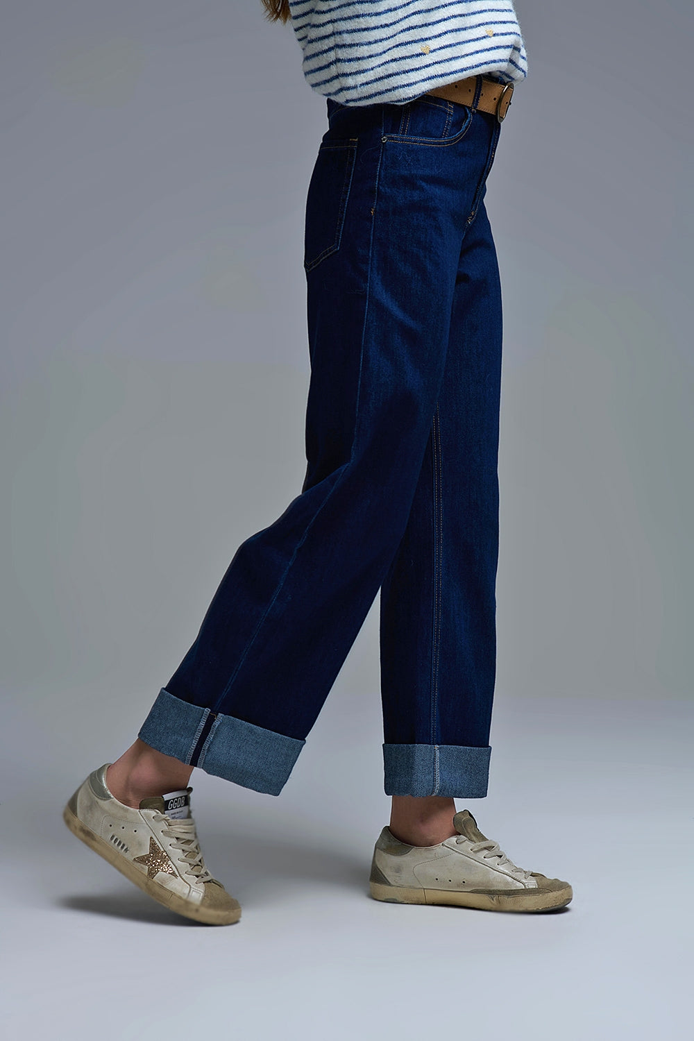 High-Waisted Dark Blue wide leg Jeans with Folded Hems