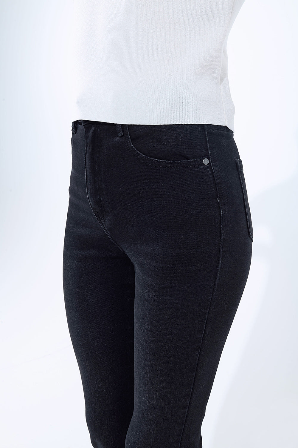 High waisted flare jeans in black