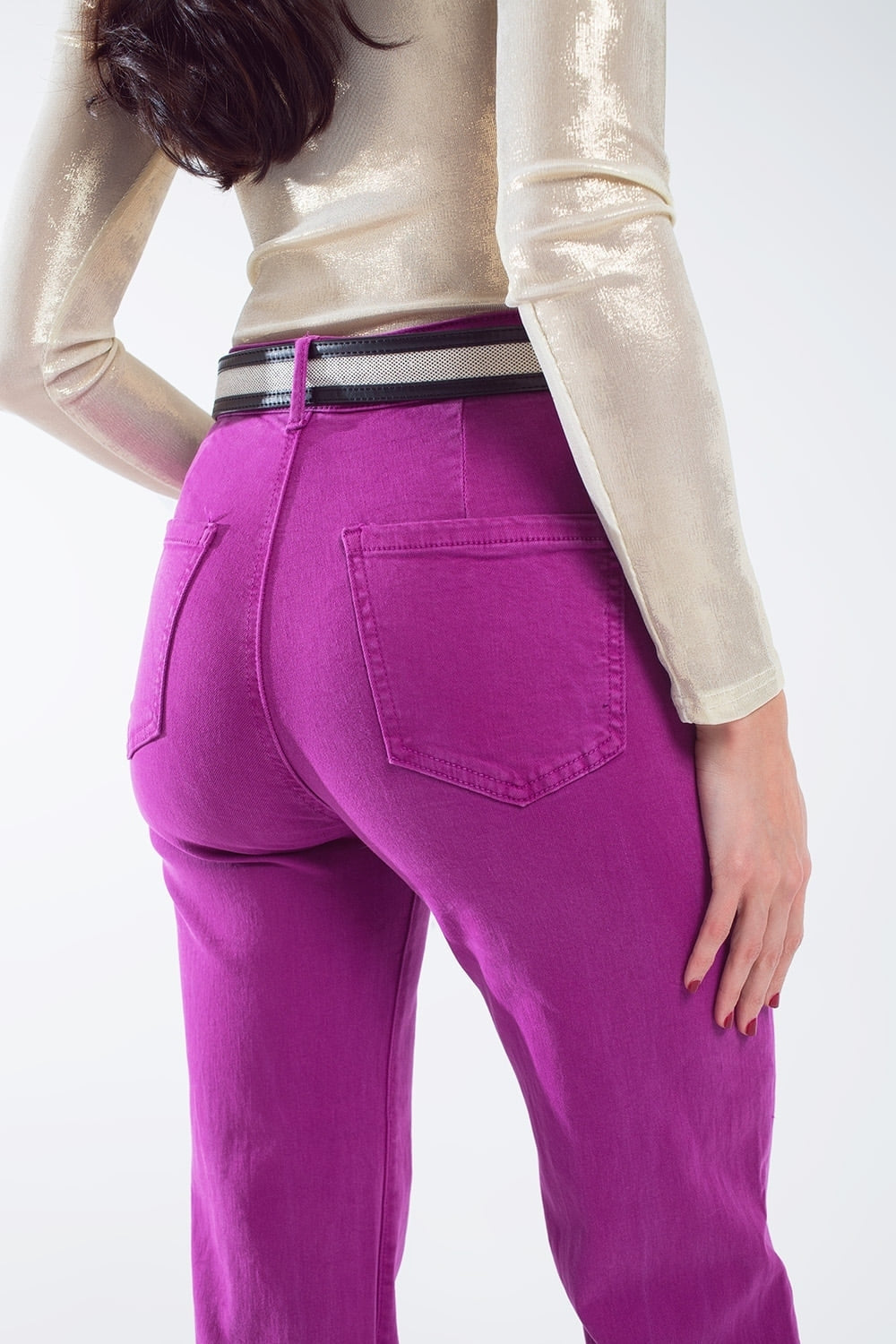 flared jeans met hoge taille en zakken aan de voorkant in magenta