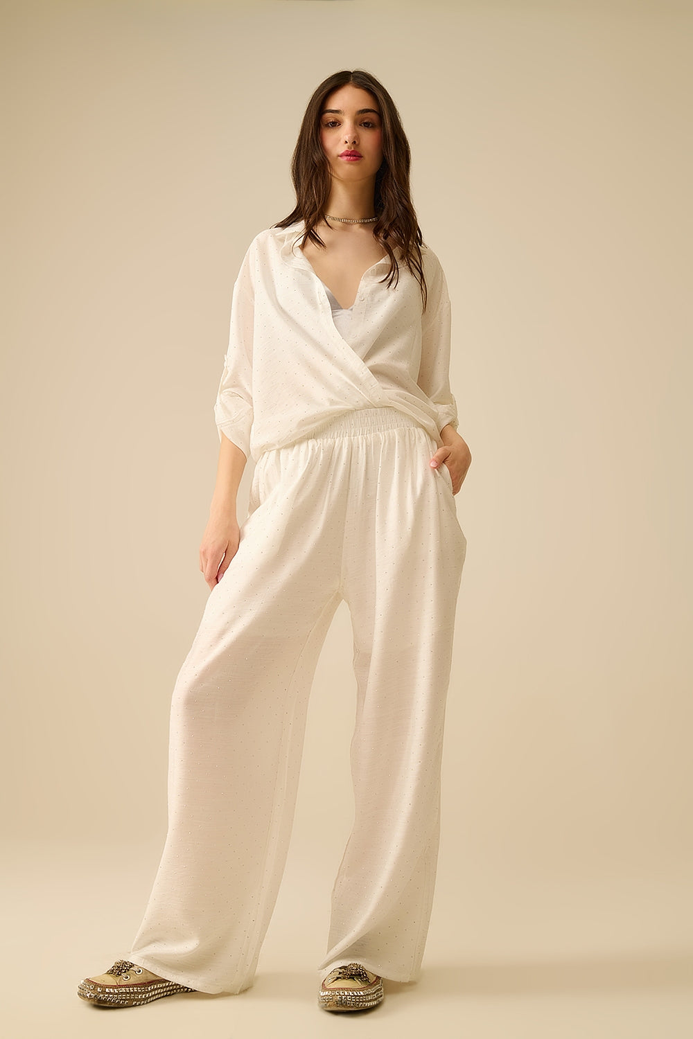 Lichtgewicht, wijde witte broek met strass-details