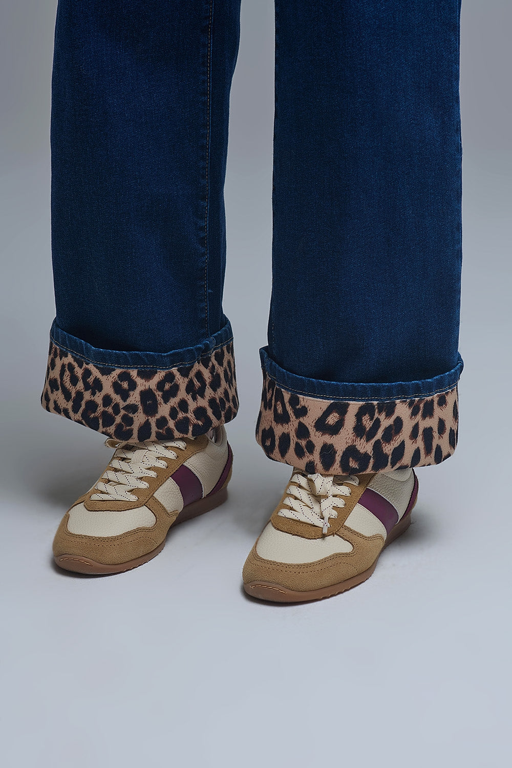 Marine Style Jeans With Contrasting Leopard Folded Hem
