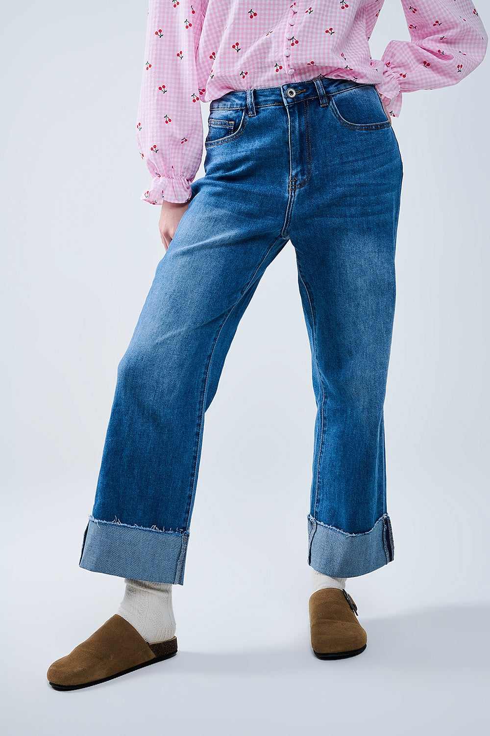 medium wash straight fit on cuffed hem jeans