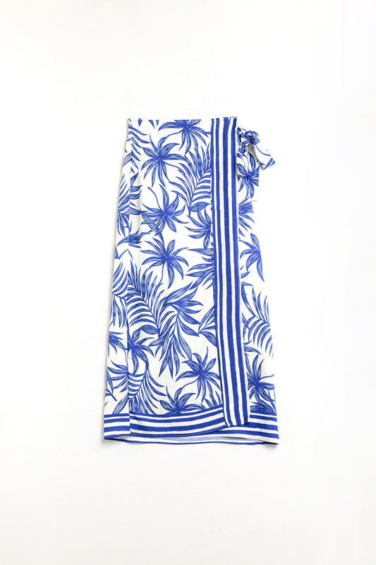 Q2 Midi skirt in light fabric with tropical motifs in Blue and white