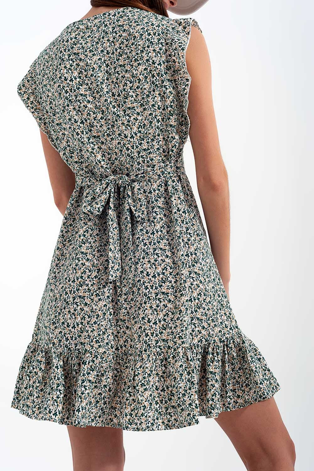 Vestido curto com mangas franzidas em estampado floral ditsy em verde